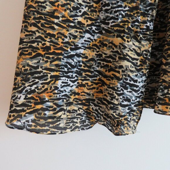 SALONI Lea 100% Silk Crepe Mini Wrap Dress in Ink Tiger Print - Size US 4 - Picture 12 of 16